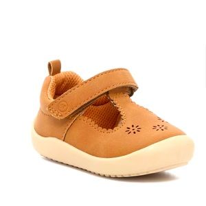 New Stride Rite Toddler Cognac Mary Jane Sneakers 5M
